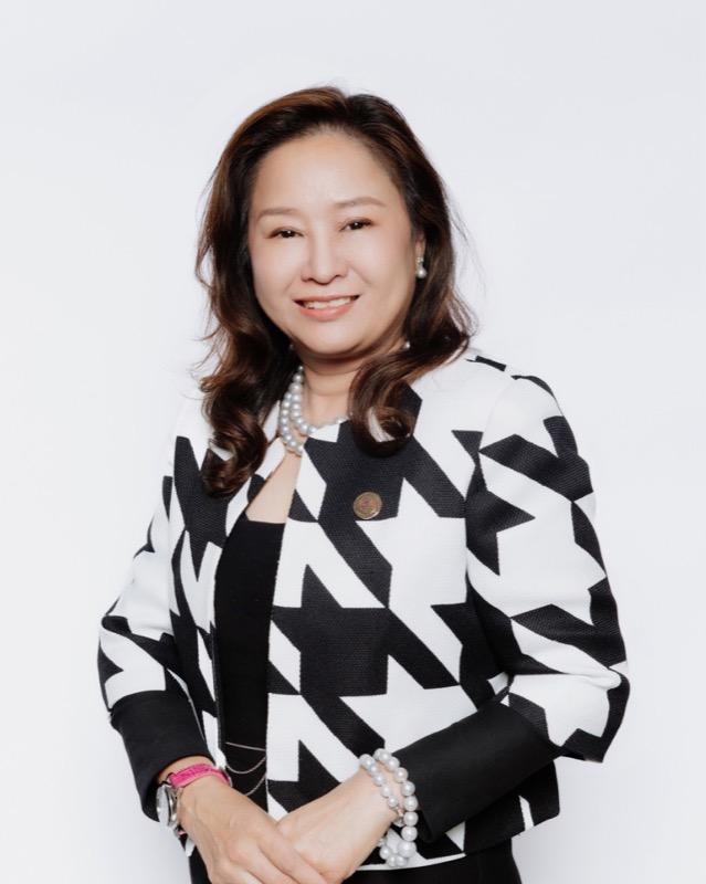 Ms. Rungnapa Chinvigai