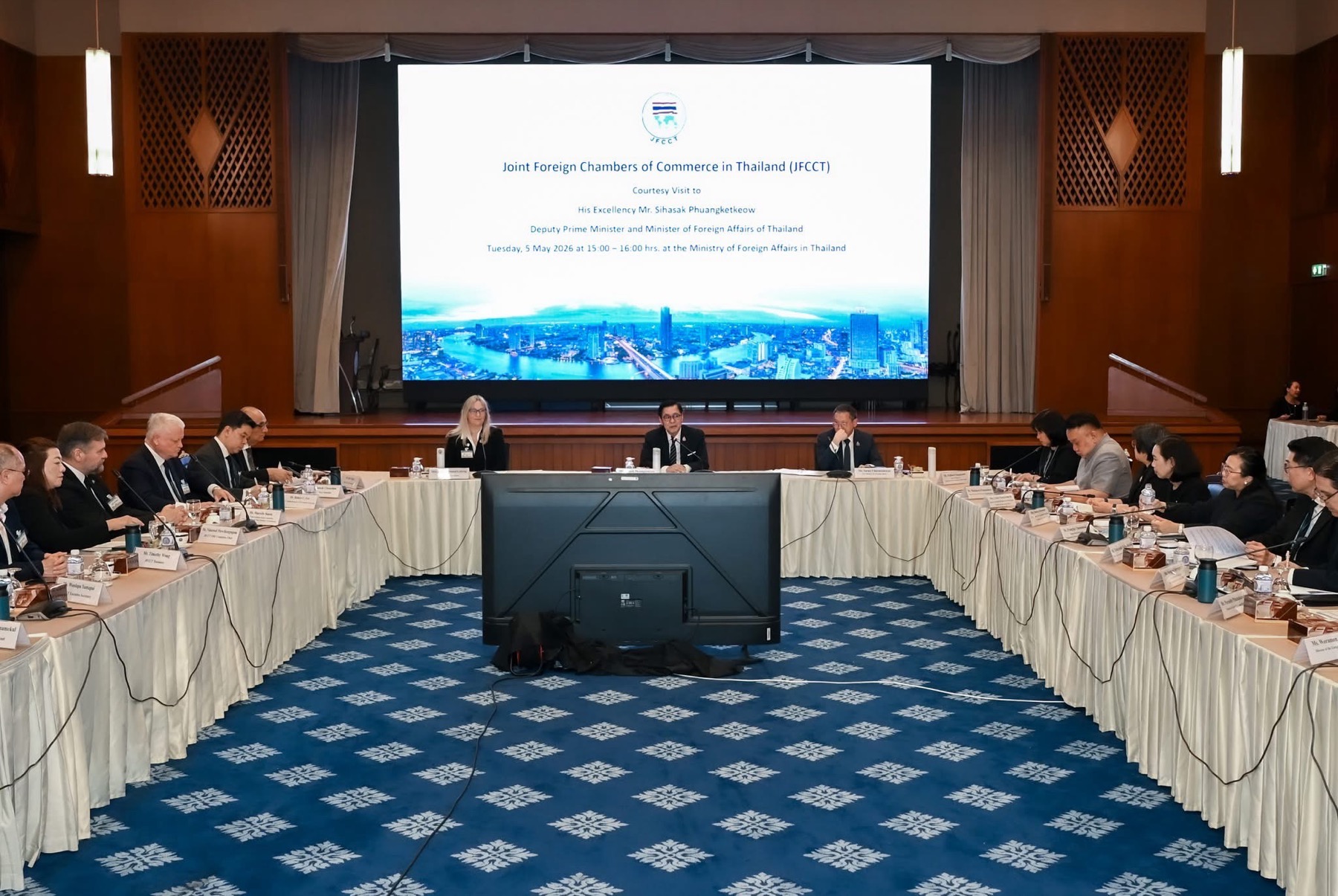 MTCC Chairman and JFCCT presidents at a courtesy call on Thailand’s Deputy Prime Minister